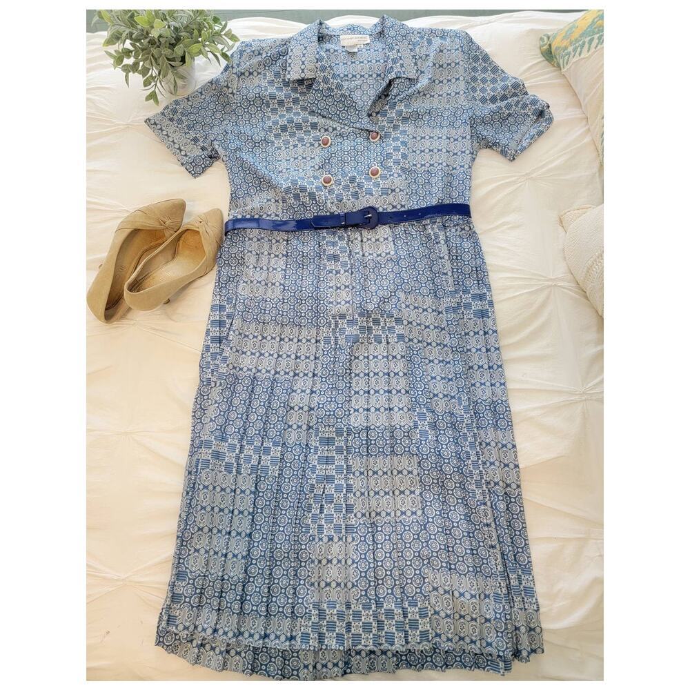 Vintage 1970s Light Blue Ornamental Print Shirtdress by Schrader Large/XL